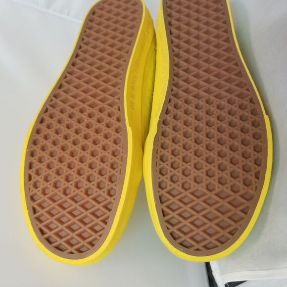 Vans x Haribo Gummy Bears Old Skool‎ V Checkerboard Yellow Skate Shoe (M8/W9.5) - Picture 8 of 16